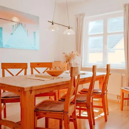 Apartment Feroenwohnung Cubus Ost